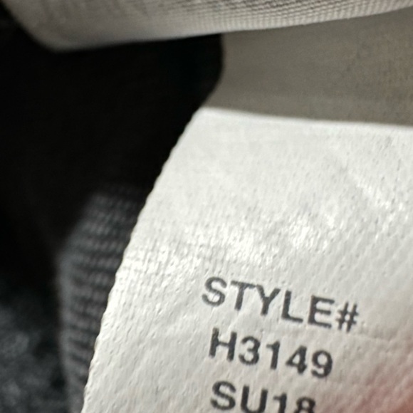 Madewell Women’s Petite 9" Mid-Rise Skinny Jeans in Black Sea Size 24 Small - Picture 11 of 11